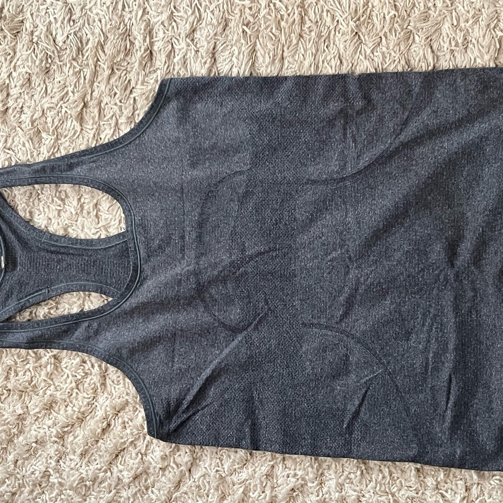 Lululemon Athletica Gray Fitted Tank Top